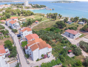 Отель Apartments and Rooms On the Beach  Водице